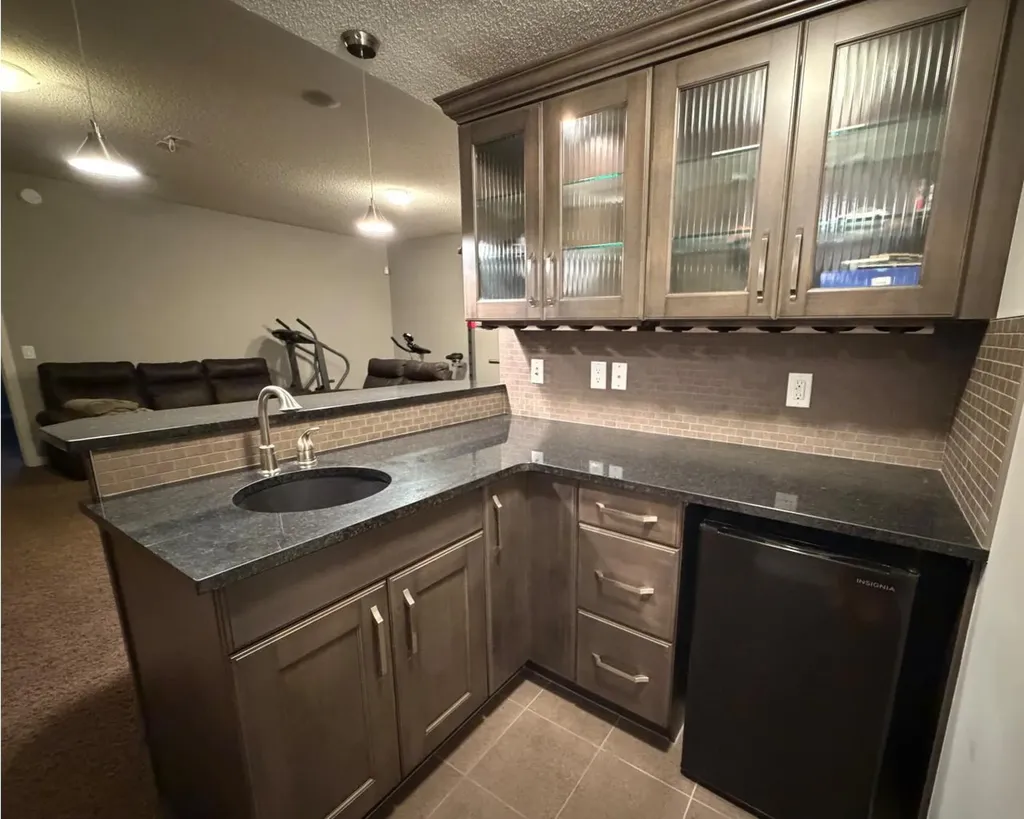 119 Auburn Bay Avenue SE Calgary AB T3M 0N4