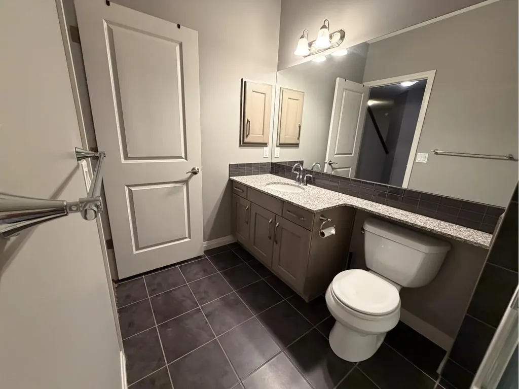 119 Auburn Bay Avenue SE Calgary AB T3M 0N4