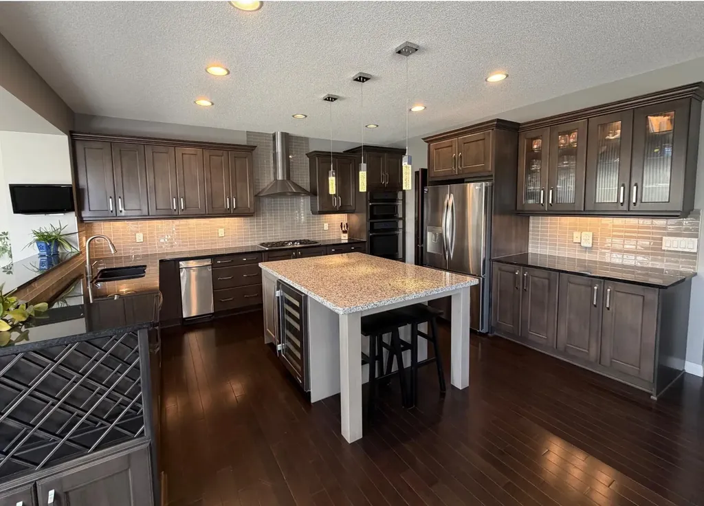 119 Auburn Bay Avenue SE Calgary AB T3M 0N4