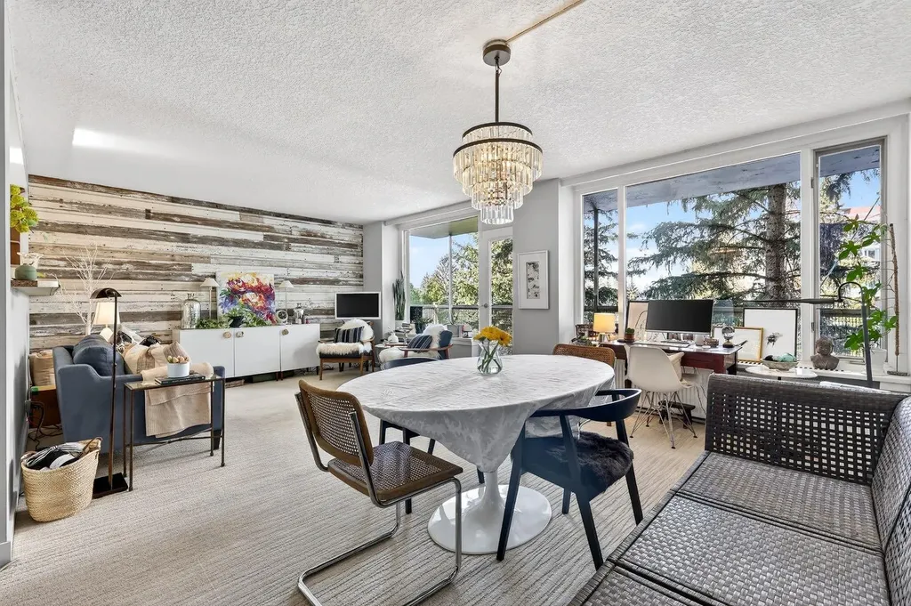 3316 Rideau Place SW Calgary AB T2S 1Z4