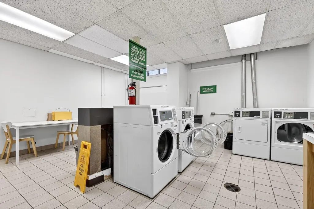 3316 Rideau Place SW Calgary AB T2S 1Z4