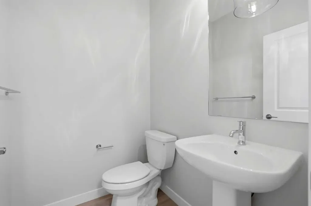 81 Wild Rose Way SE Calgary AB T3M 4A2
