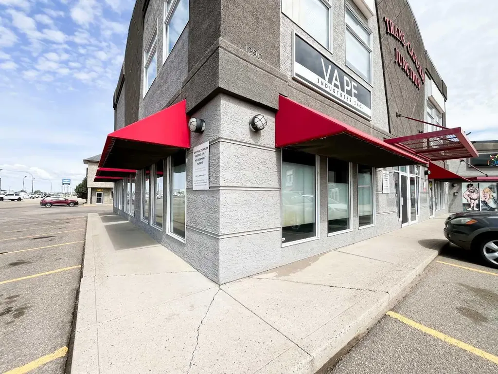 1290 Trans Canada Way SE Medicine Hat AB T1B 1J5