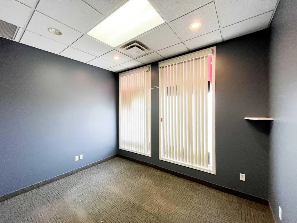 1290 Trans Canada Way SE Medicine Hat AB T1B 1J5