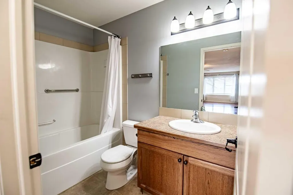 99 Pioneer Way Blackfalds AB T0M0J0
