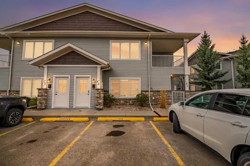 99 Pioneer Way Blackfalds AB T0M0J0