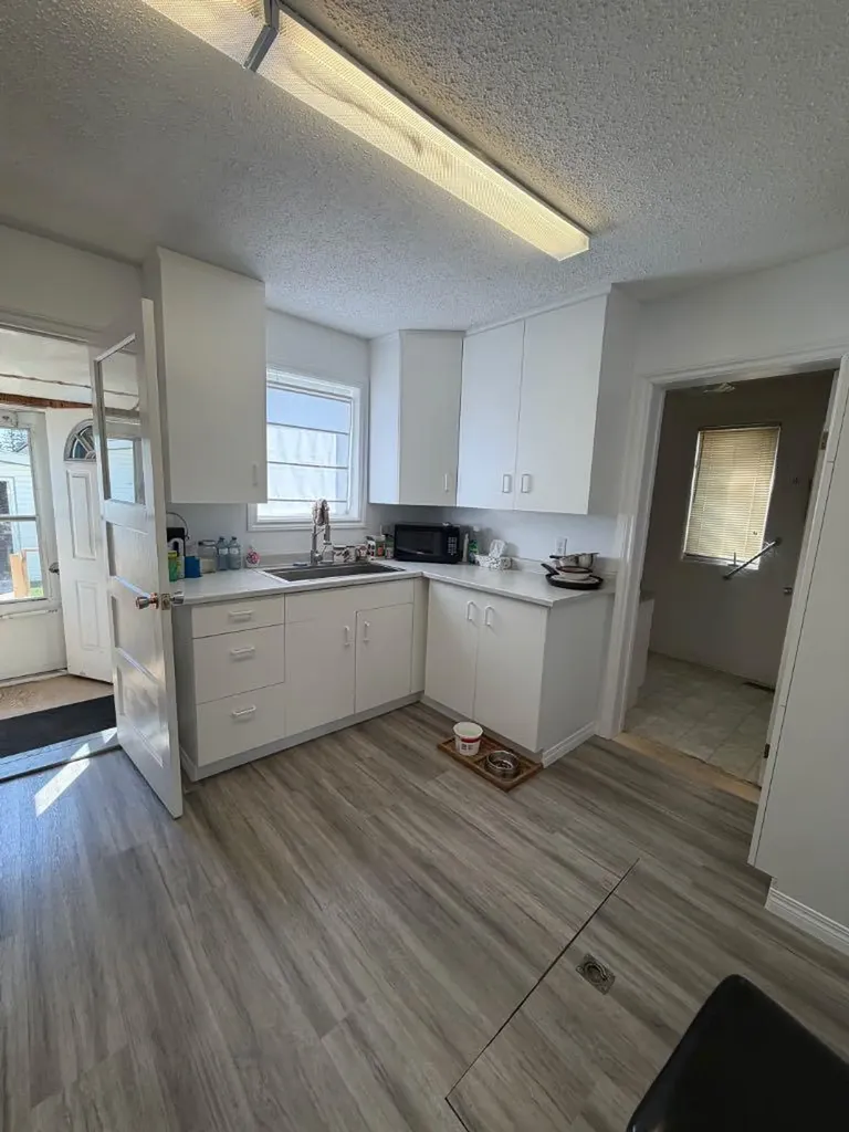 118 1 Street W St. Walburg SK S0M 2T0