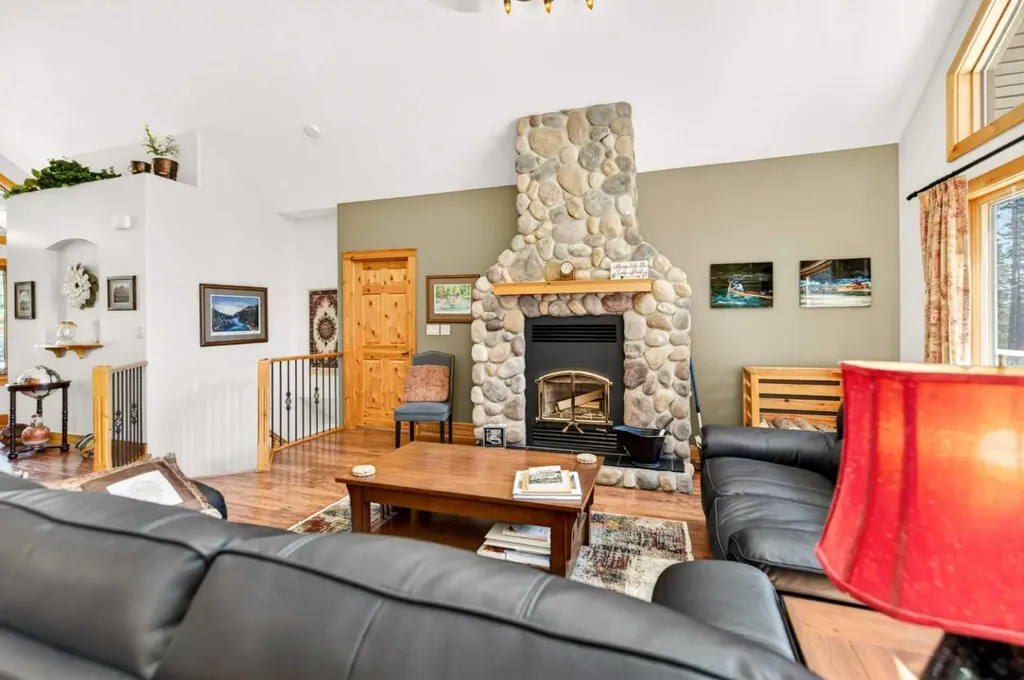 533 Clearwater Estates Rural Clearwater County AB T4T2A2