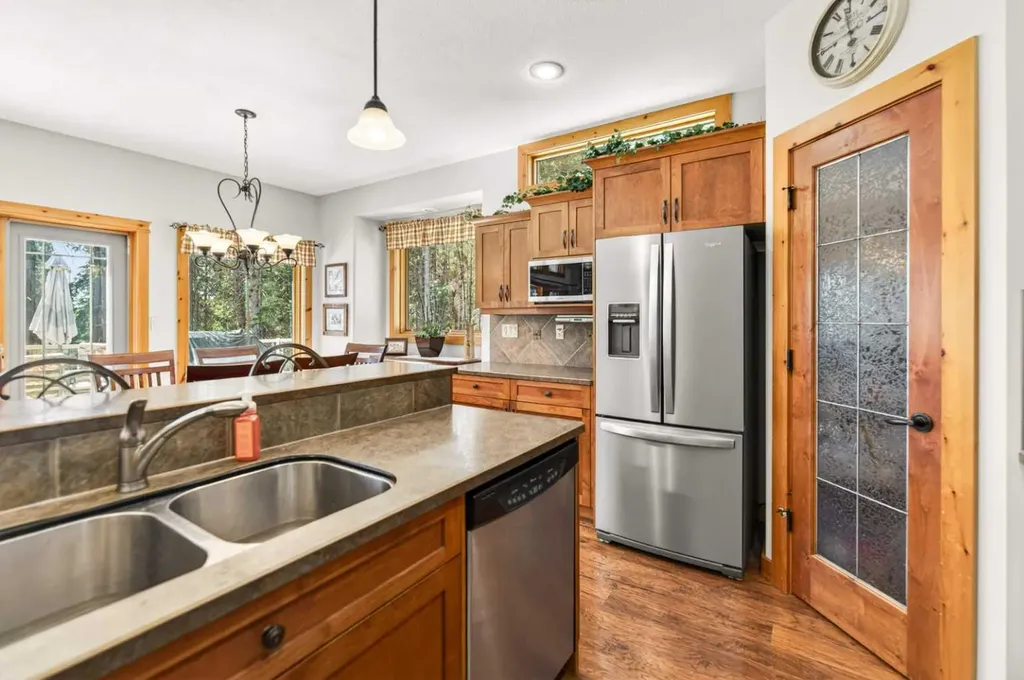533 Clearwater Estates Rural Clearwater County AB T4T2A2