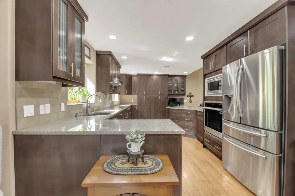 3520 44a Avenue Red Deer AB T4N 3K3