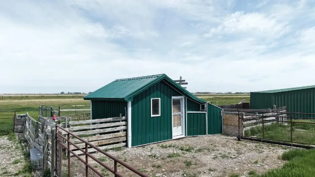 265061 A Highway 785 Fort Macleod AB T0L 1Z0