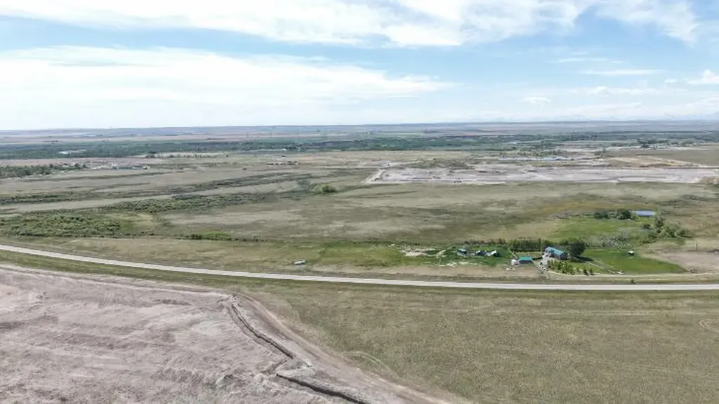265061 A Highway 785 Fort Macleod AB T0L 1Z0