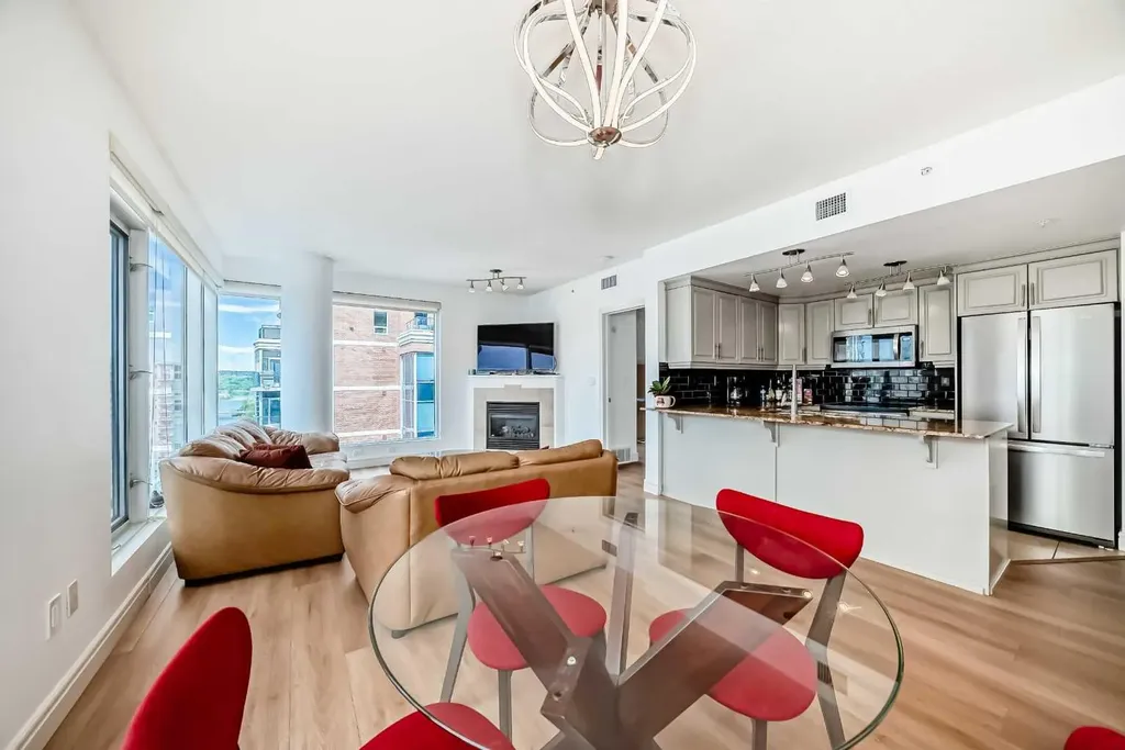910 5 Avenue SW Calgary AB T2P 0C3