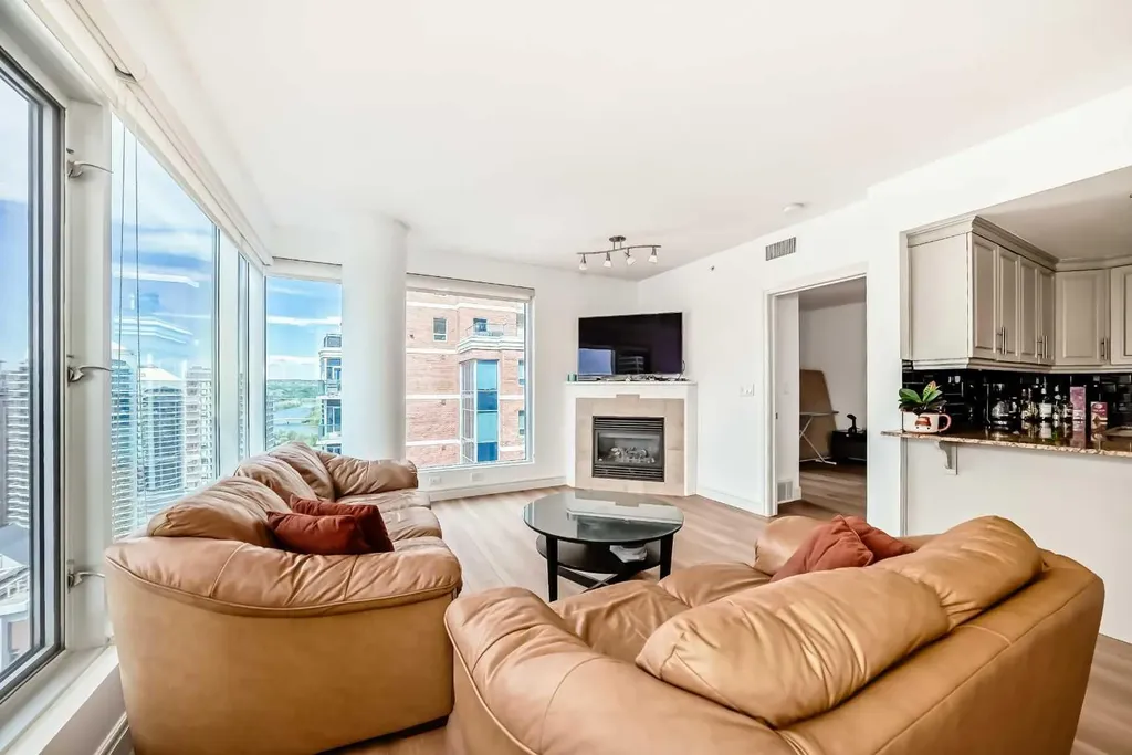 910 5 Avenue SW Calgary AB T2P 0C3