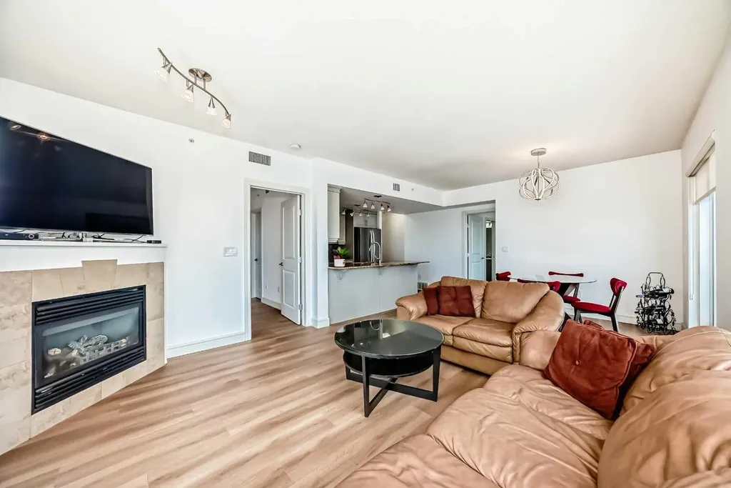 910 5 Avenue SW Calgary AB T2P 0C3