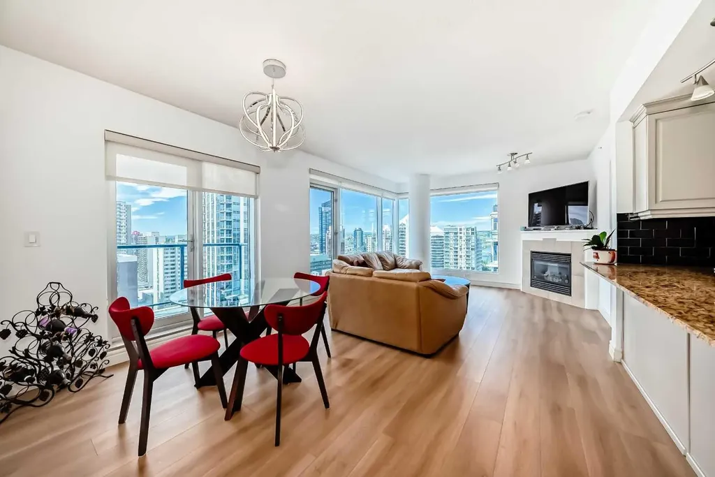 910 5 Avenue SW Calgary AB T2P 0C3