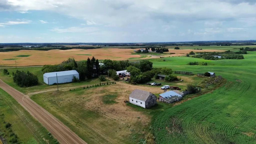 41004 Range Road 215 Rural Lacombe County AB T0B 0H0