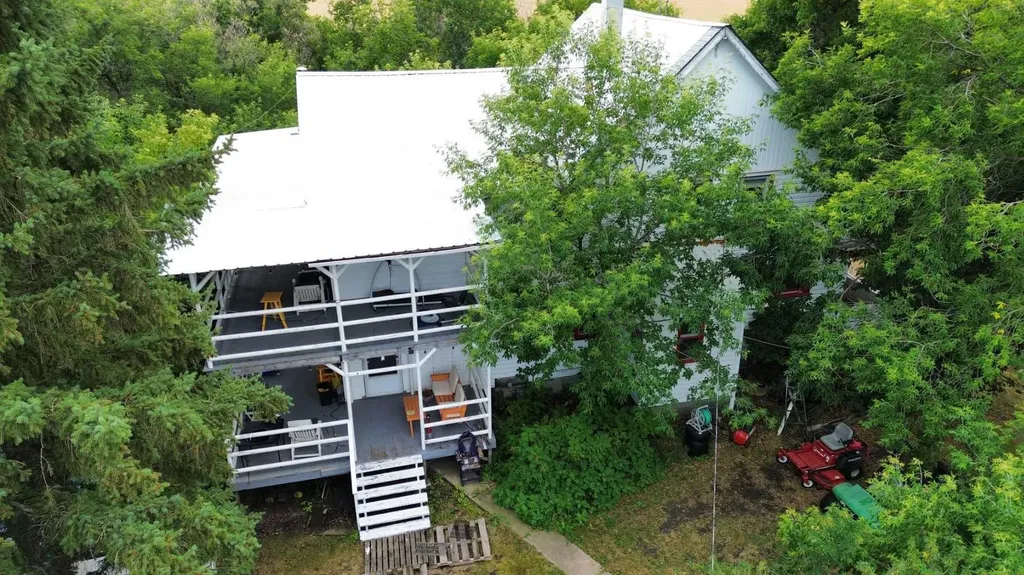 41004 Range Road 215 Rural Lacombe County AB T0B 0H0