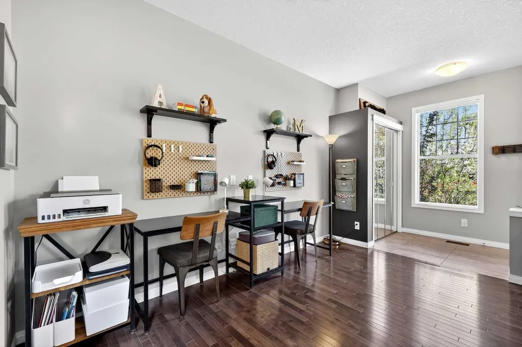 31 Cranford Close SE Calgary AB T3M 1N1