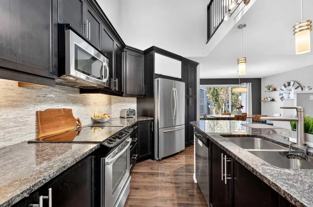 31 Cranford Close SE Calgary AB T3M 1N1