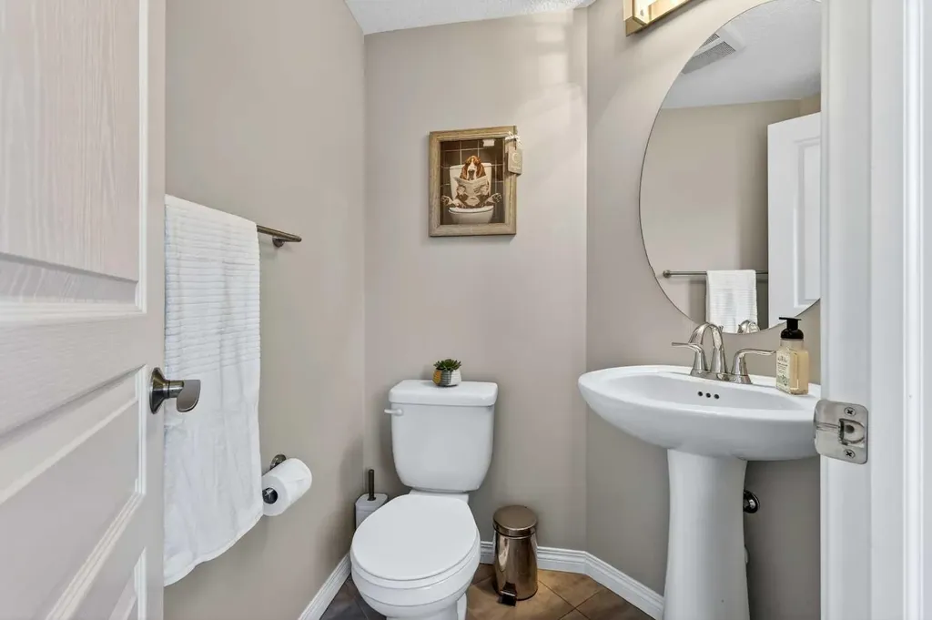 31 Cranford Close SE Calgary AB T3M 1N1