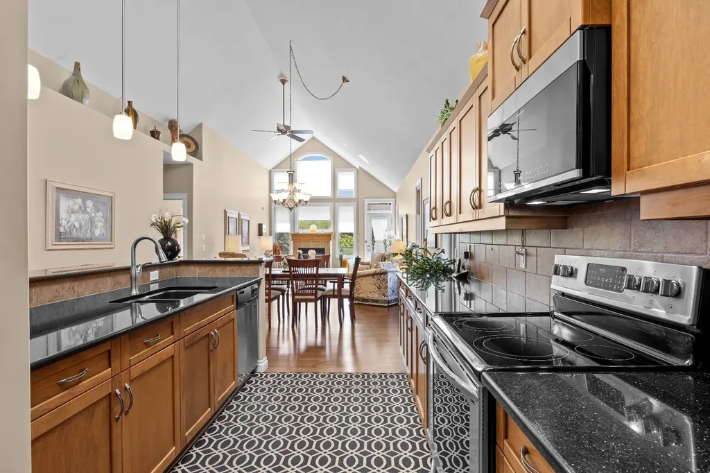 66 Cimarron Estates Green Okotoks AB T1S 0A4