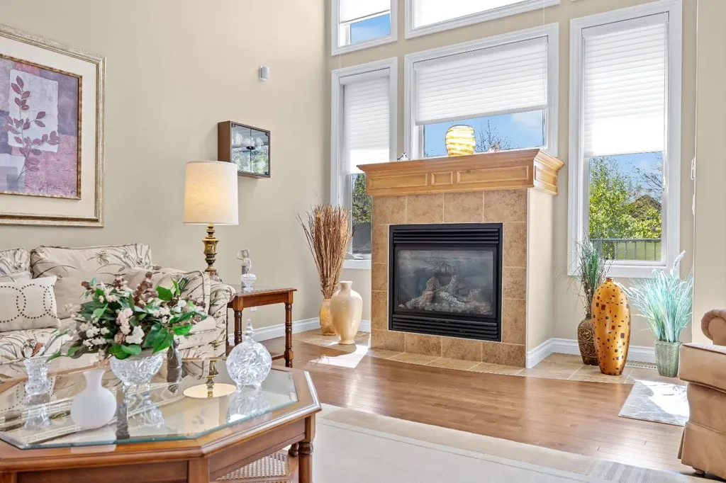 66 Cimarron Estates Green Okotoks AB T1S 0A4