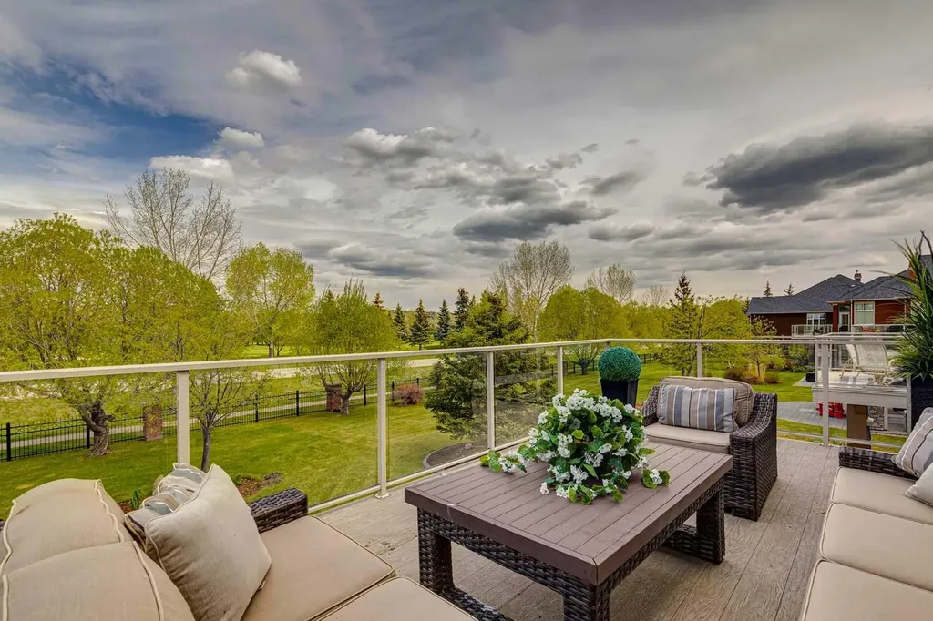 52 Lott Creek View Rural Rocky View County AB T3Z 3V5