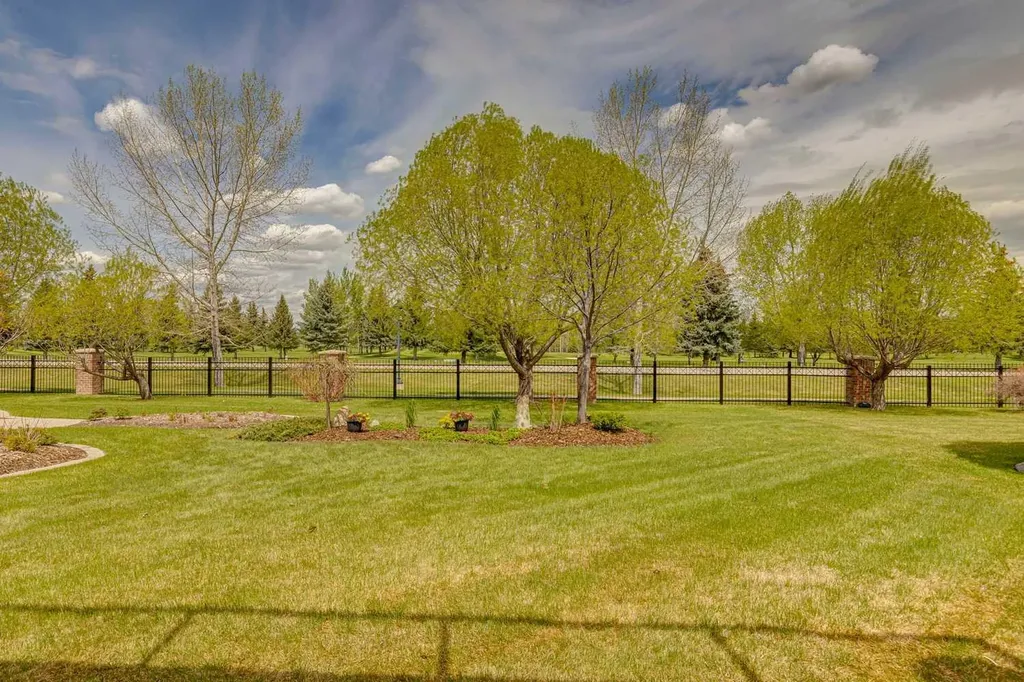 52 Lott Creek View Rural Rocky View County AB T3Z 3V5