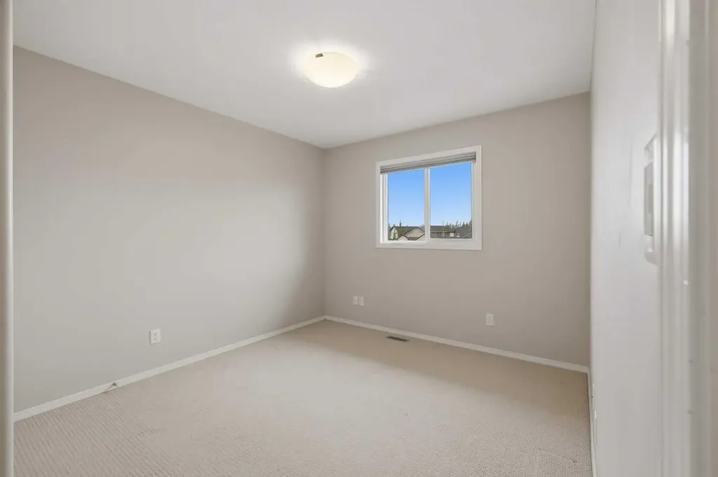 27 Windermere Close Red Deer AB T4N 2J8