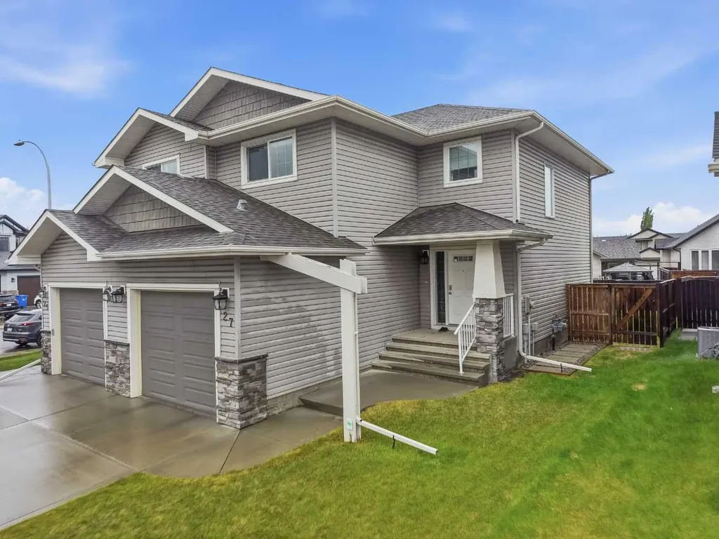 27 Windermere Close Red Deer AB T4N 2J8