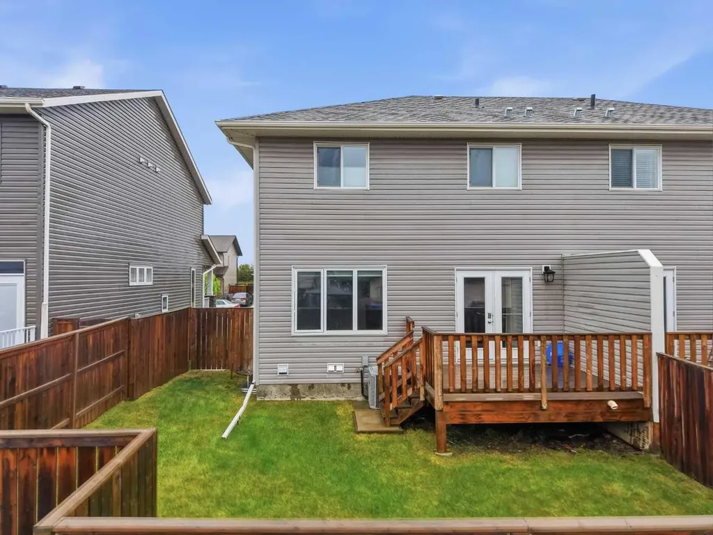 27 Windermere Close Red Deer AB T4N 2J8