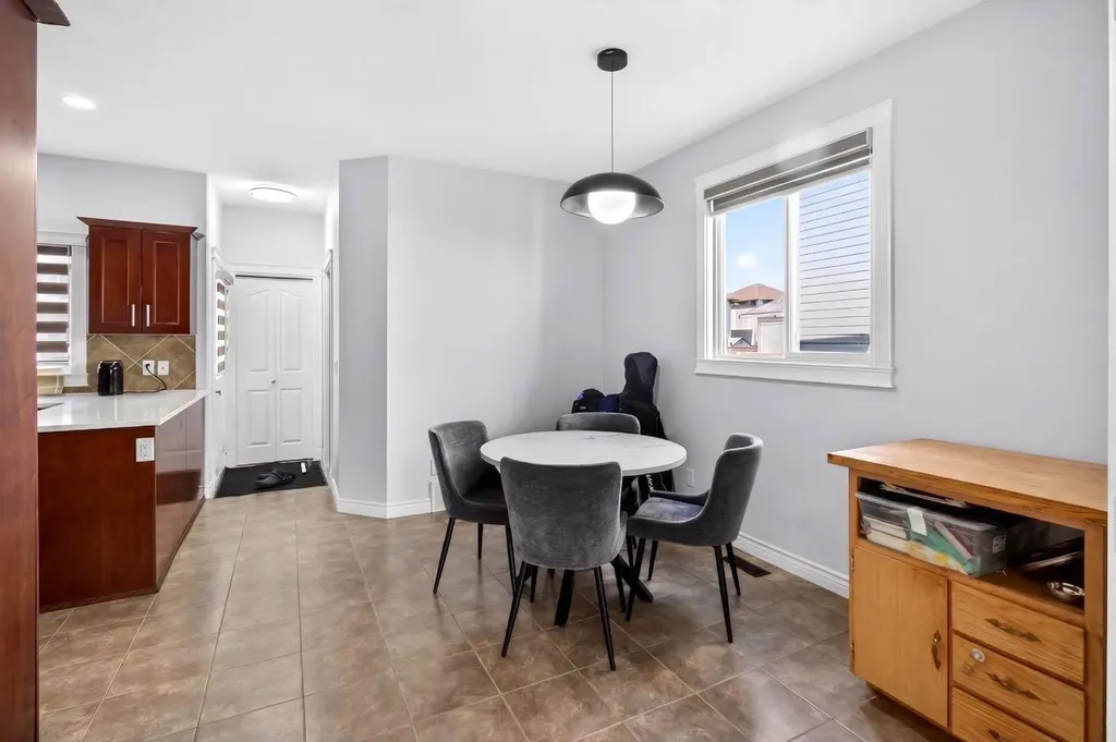 128 Juniper Street Fort Mcmurray AB T9K 0M8
