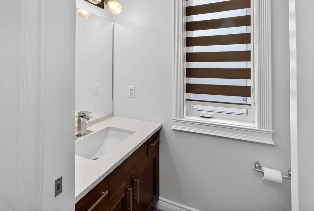 128 Juniper Street Fort Mcmurray AB T9K 0M8