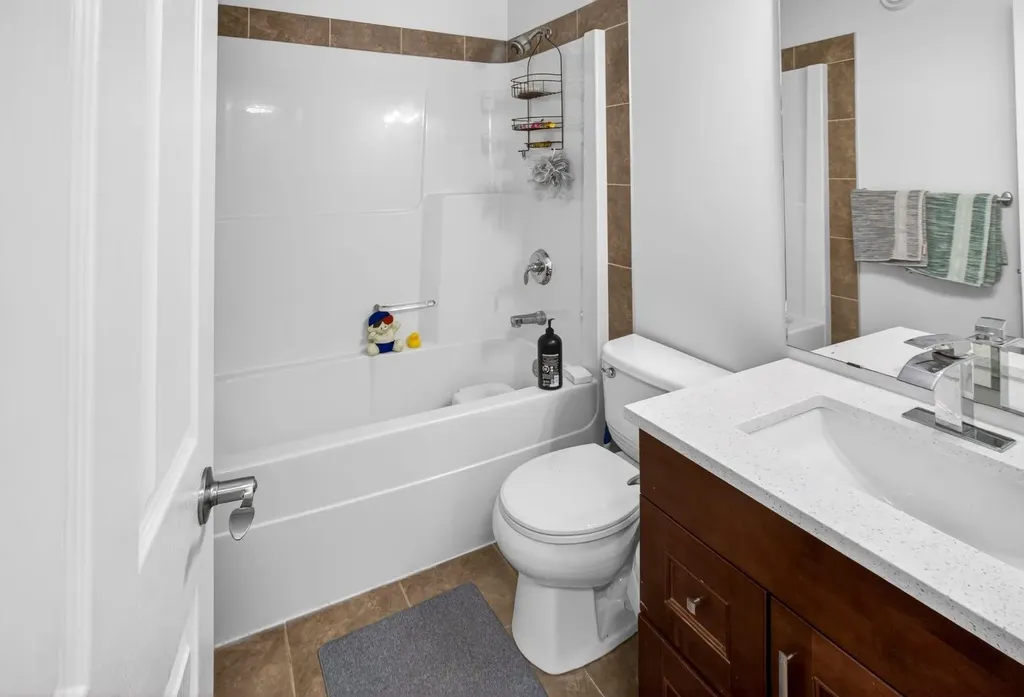 128 Juniper Street Fort Mcmurray AB T9K 0M8