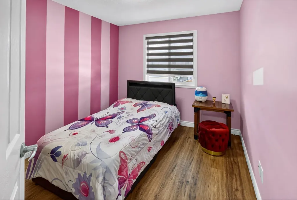 128 Juniper Street Fort Mcmurray AB T9K 0M8