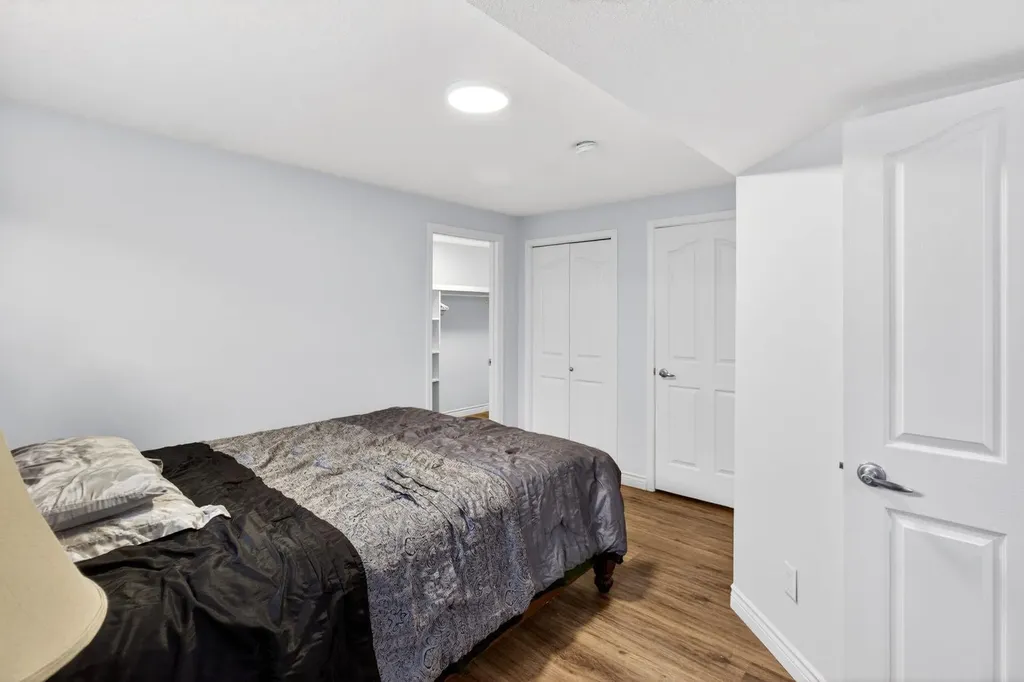 128 Juniper Street Fort Mcmurray AB T9K 0M8