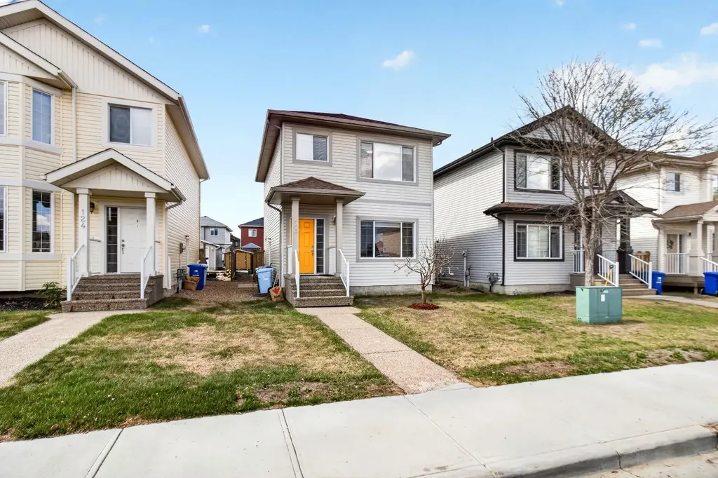 128 Juniper Street Fort Mcmurray AB T9K 0M8