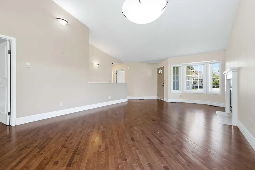 4700 Fountain Drive Red Deer AB T4N 6W4