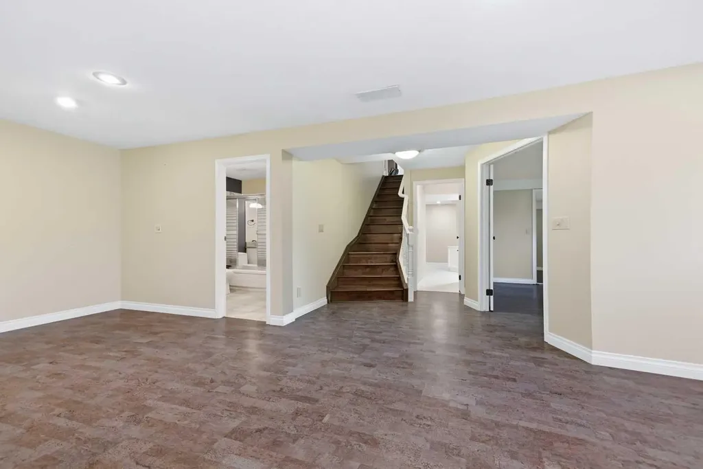 4700 Fountain Drive Red Deer AB T4N 6W4