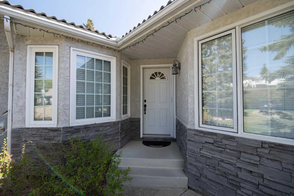 4700 Fountain Drive Red Deer AB T4N 6W4