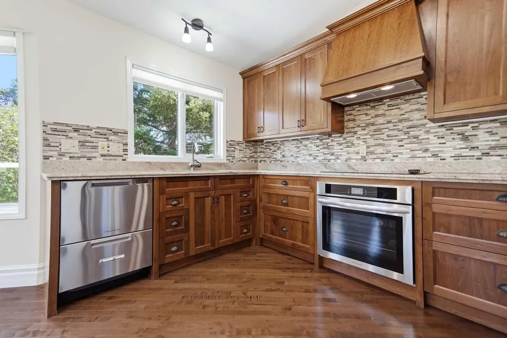 4700 Fountain Drive Red Deer AB T4N 6W4