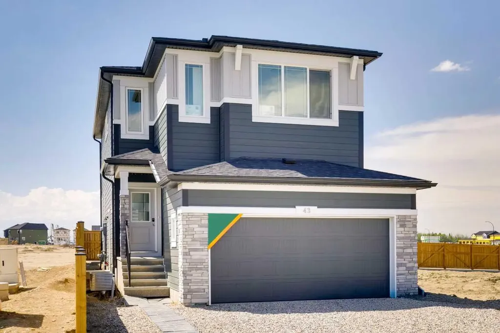 43 Verdure Gate SW Calgary AB T2Y 1C4