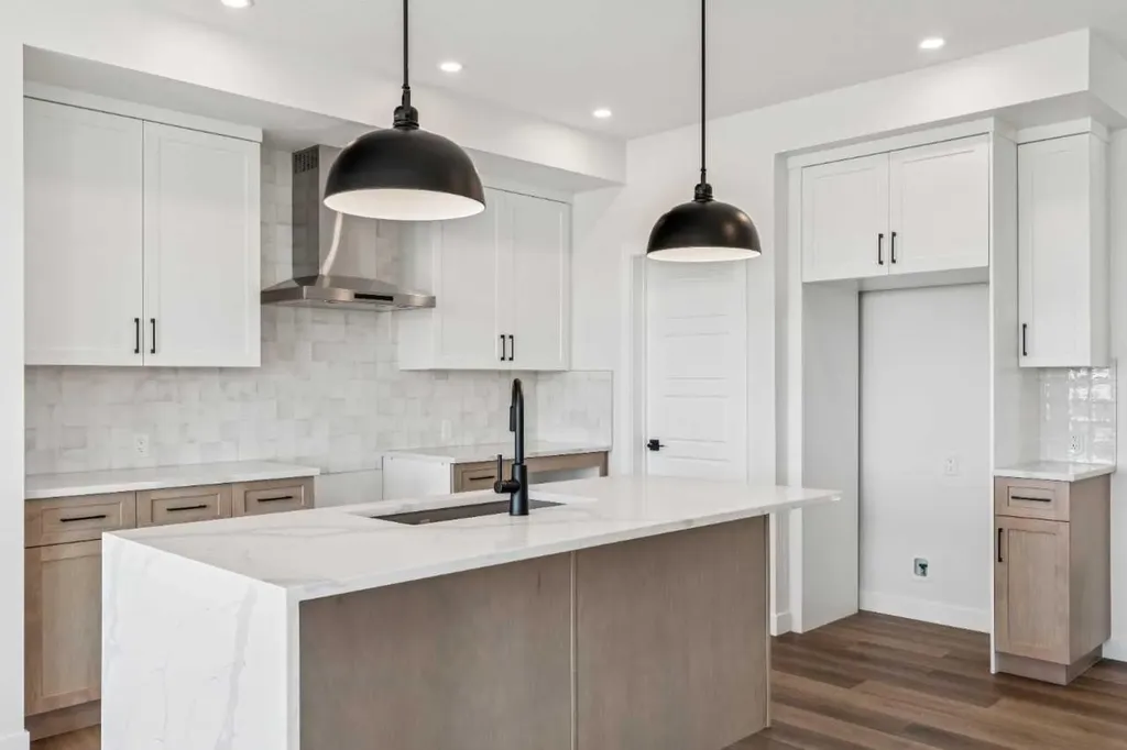 43 Verdure Gate SW Calgary AB T2Y 1C4