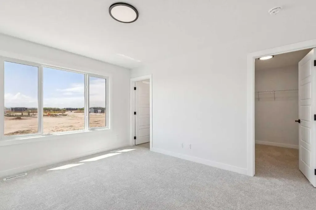 43 Verdure Gate SW Calgary AB T2Y 1C4