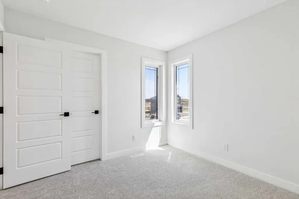 43 Verdure Gate SW Calgary AB T2Y 1C4