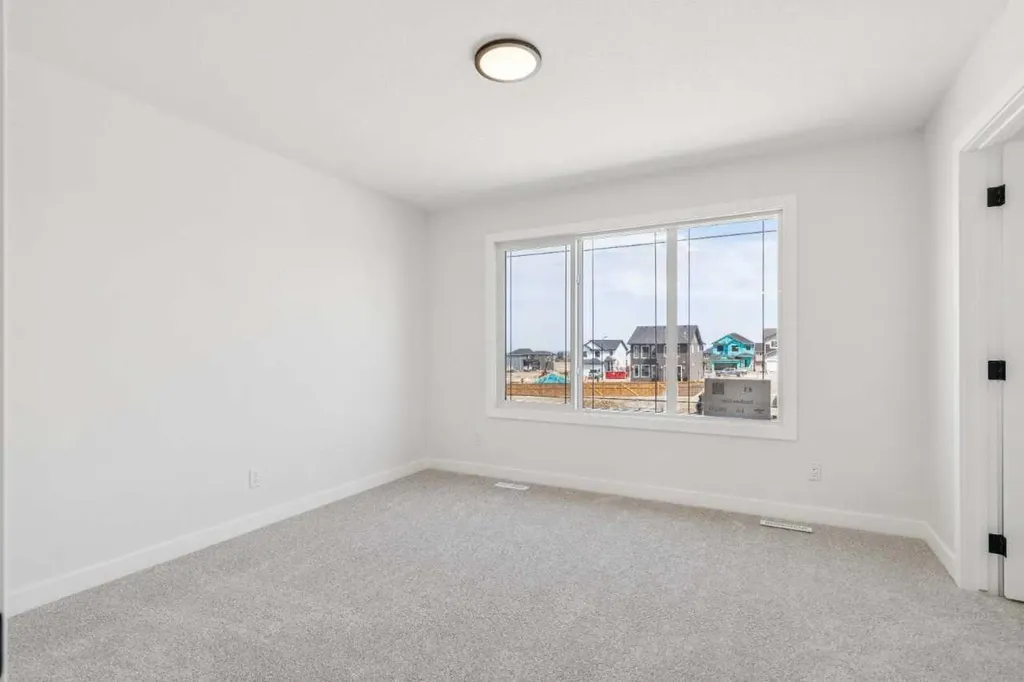 43 Verdure Gate SW Calgary AB T2Y 1C4