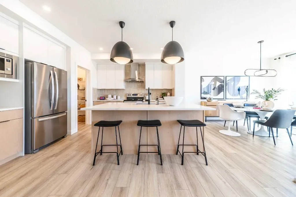 43 Verdure Gate SW Calgary AB T2Y 1C4