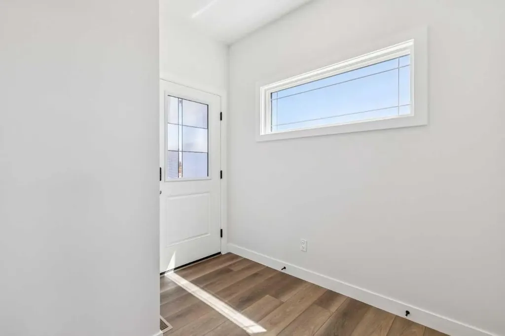 43 Verdure Gate SW Calgary AB T2Y 1C4