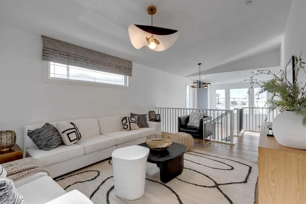 381 Dawson Wharf Road Chestermere AB T1X2W3